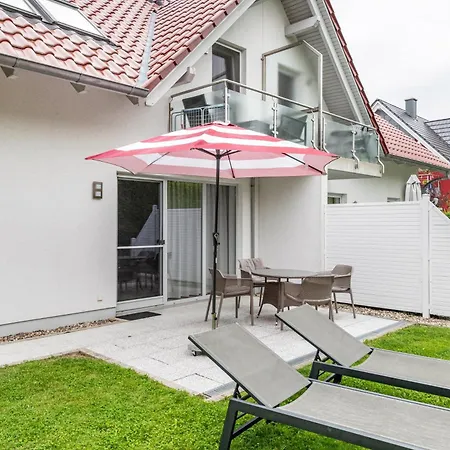 Apartment Domizil Eden - Erdgeschoss Goehren-Lebbin